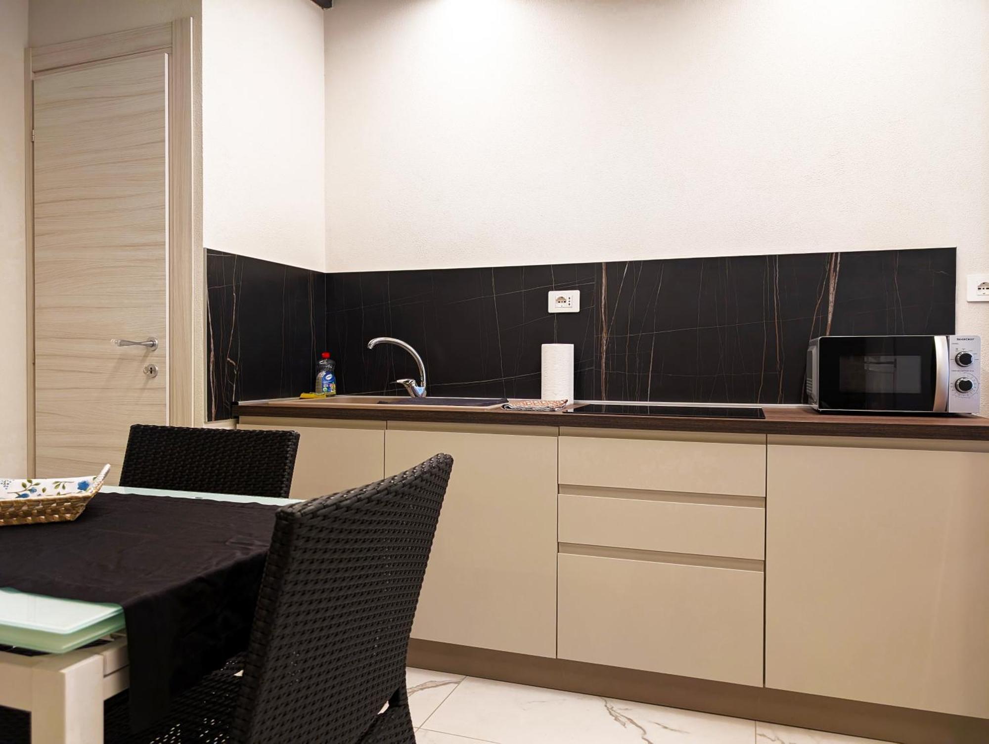 Le Torri Loft Apartment Fossano Ngoại thất bức ảnh